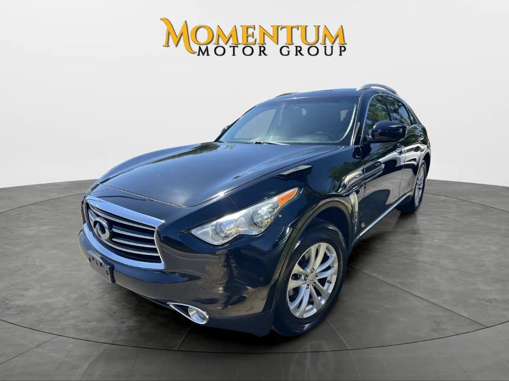 2015 INFINITI QX70 - $14,995