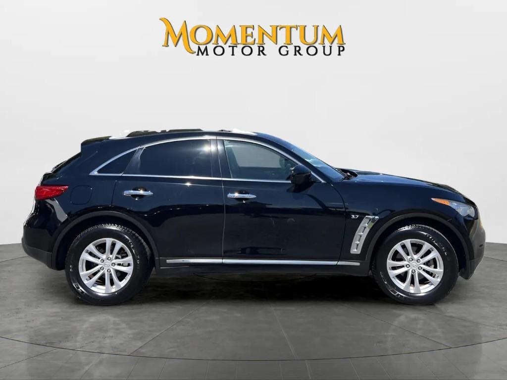 2015 INFINITI QX70 - $14,995