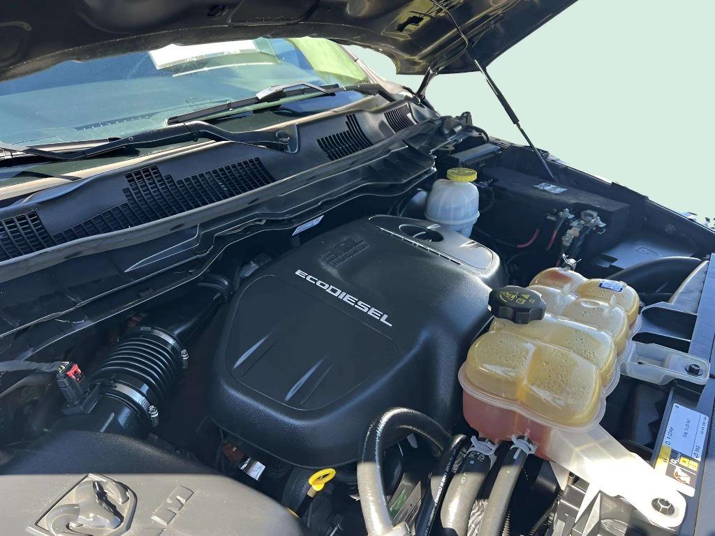 2018 Ram 1500 - $19,995