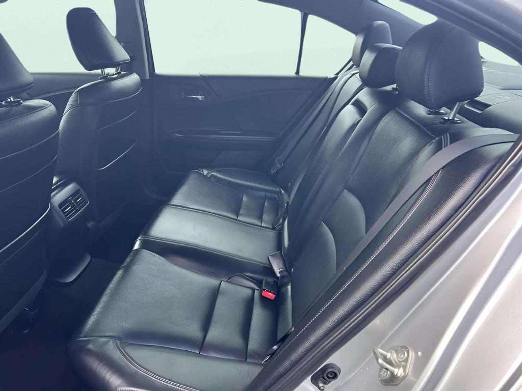 2015 Honda Accord - $13,995