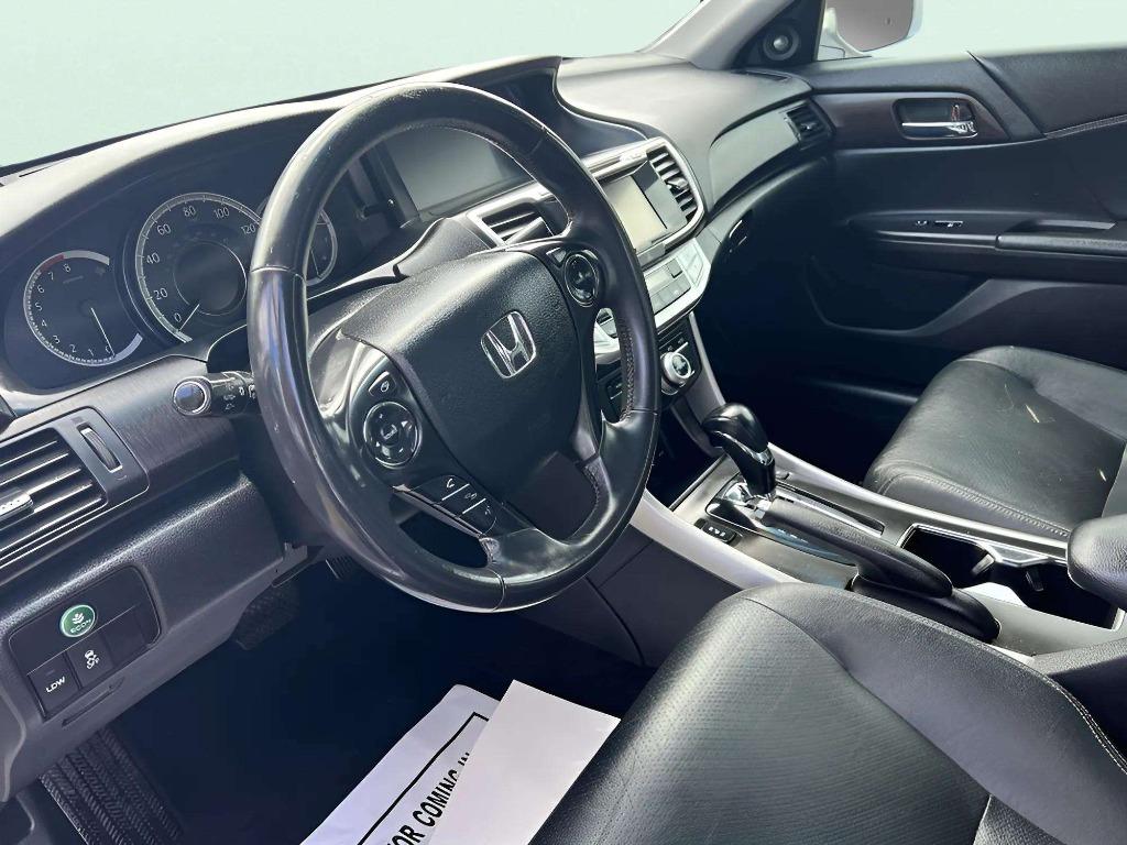 2015 Honda Accord - $13,995