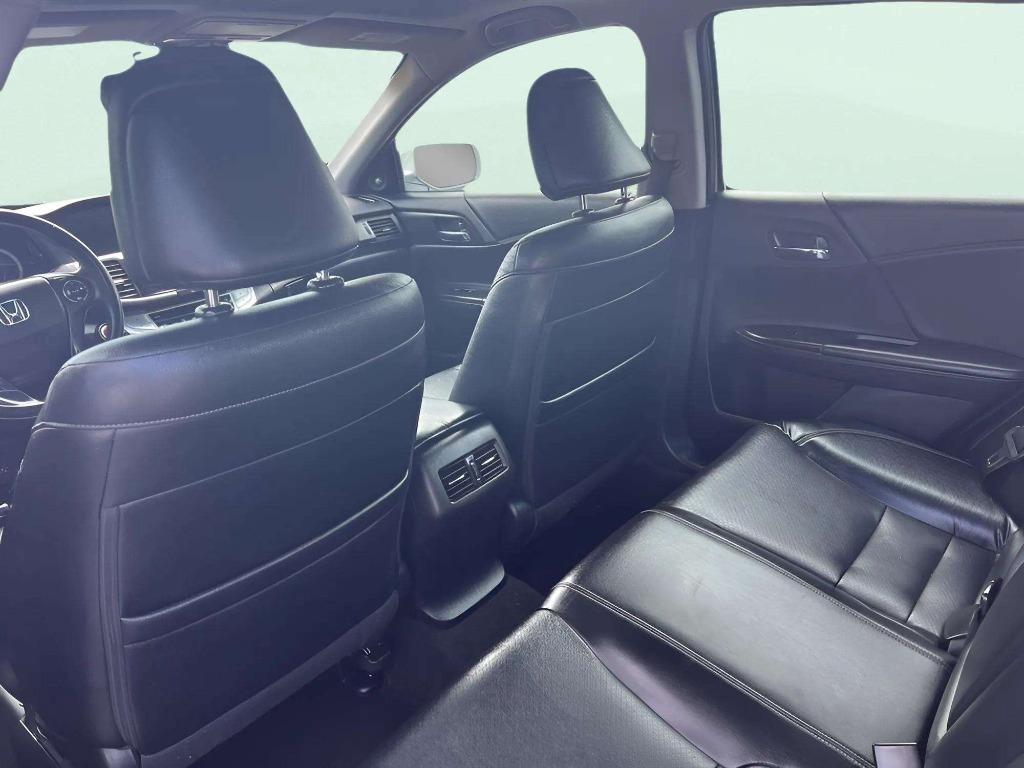 2015 Honda Accord - $13,995