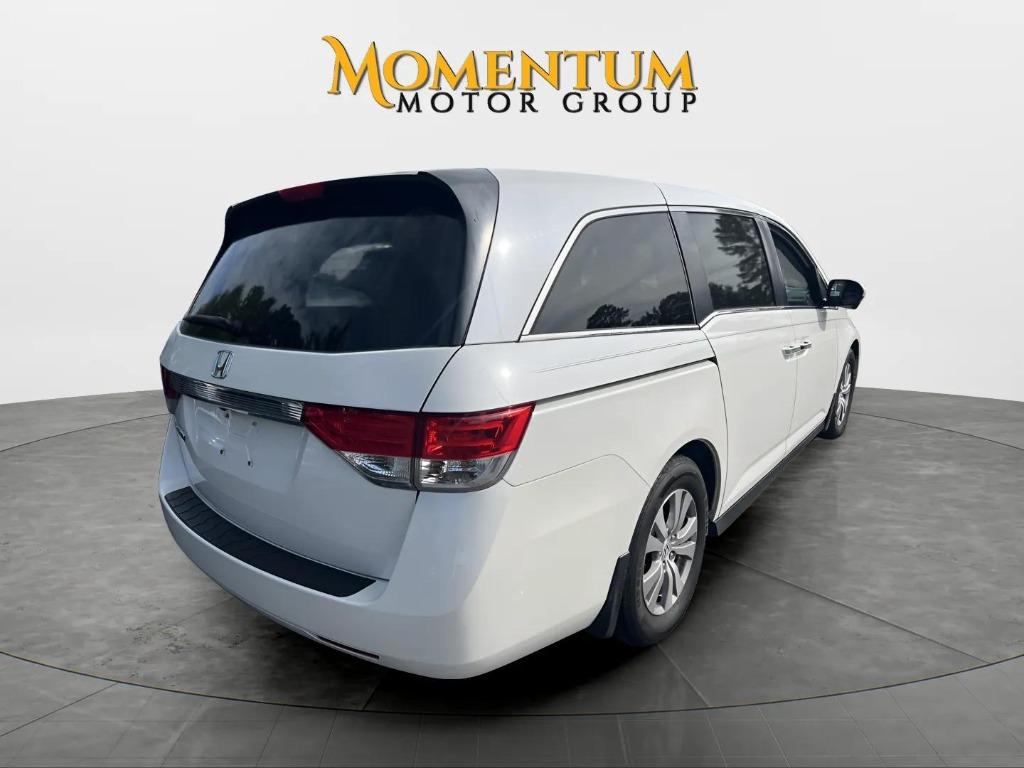 2016 Honda Odyssey - $12,995