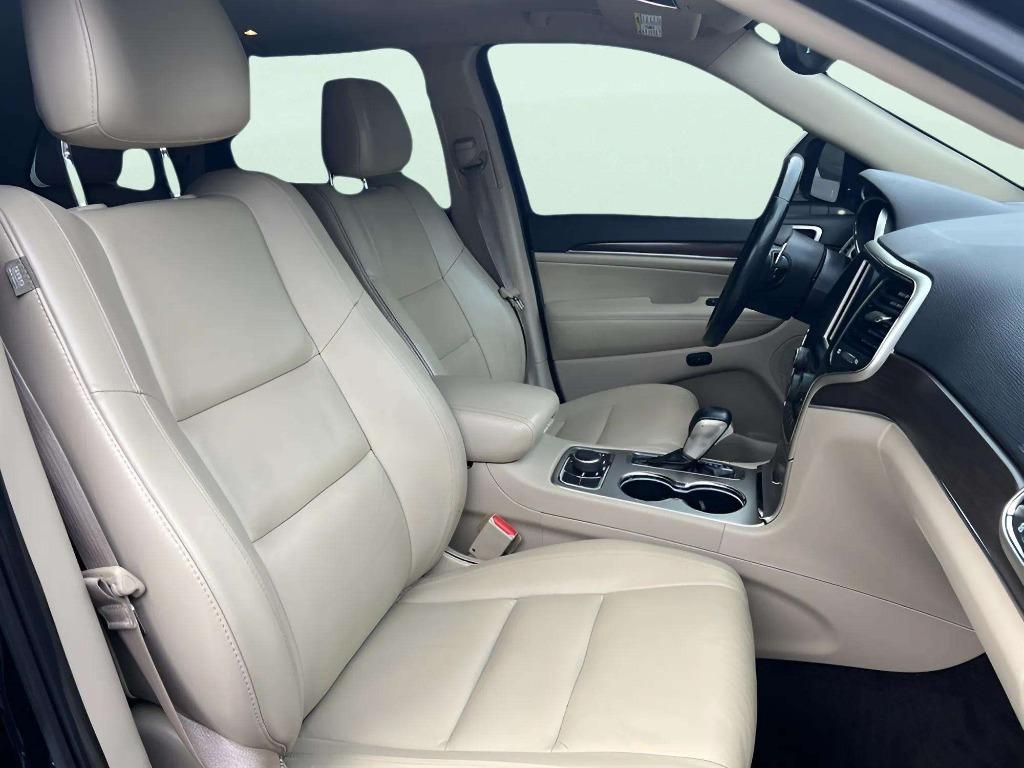 2017 Jeep Cherokee - $16,995