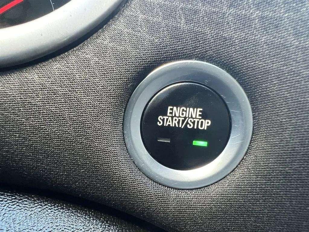 2022 Chevrolet Malibu - $12,995