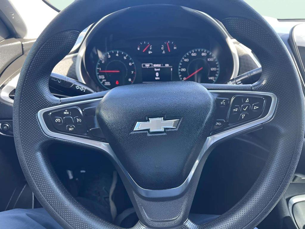 2022 Chevrolet Malibu - $12,995