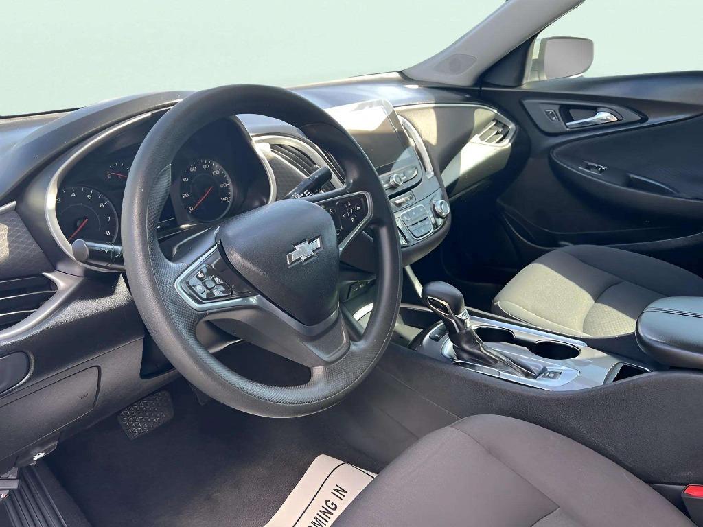 2022 Chevrolet Malibu - $12,995