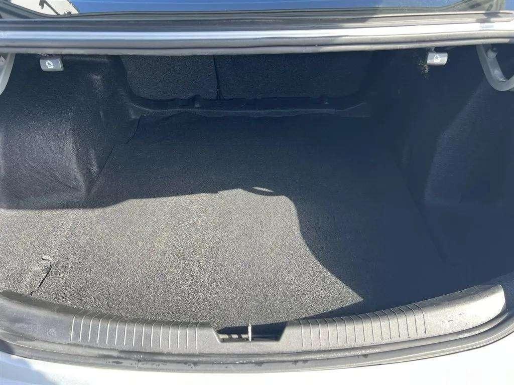 2022 Chevrolet Malibu - $12,995