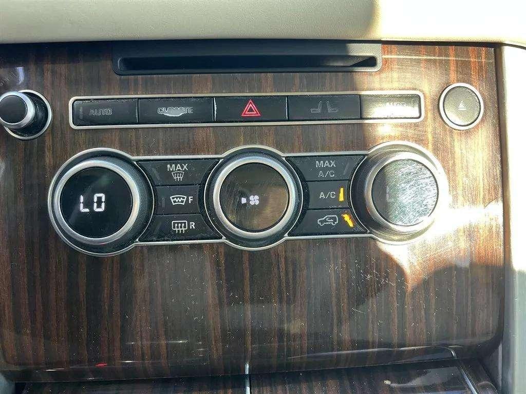 2015 Land Rover Range Rover - $20,995