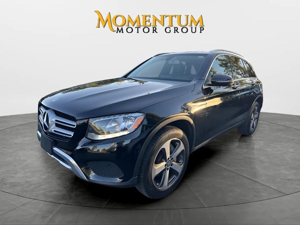 2016 Mercedes-Benz GLC - $18,995