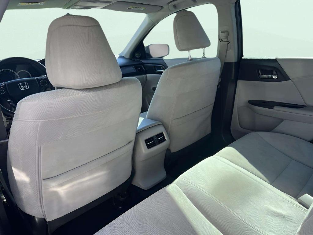 2015 Honda Accord - $19,995