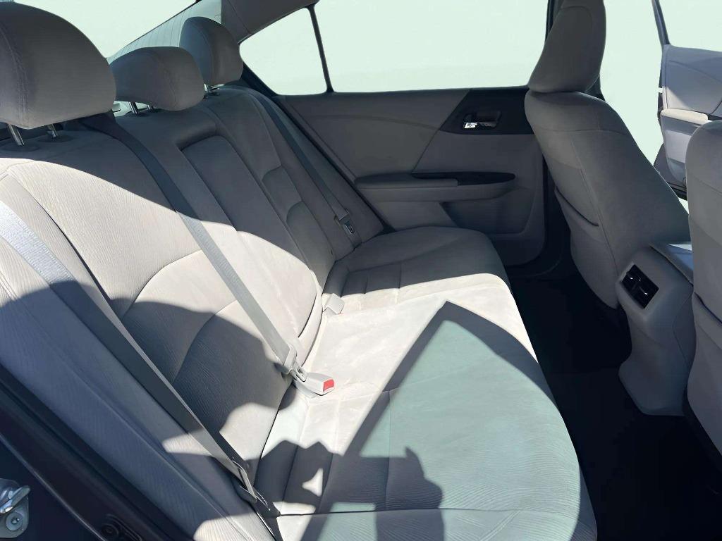 2015 Honda Accord - $19,995