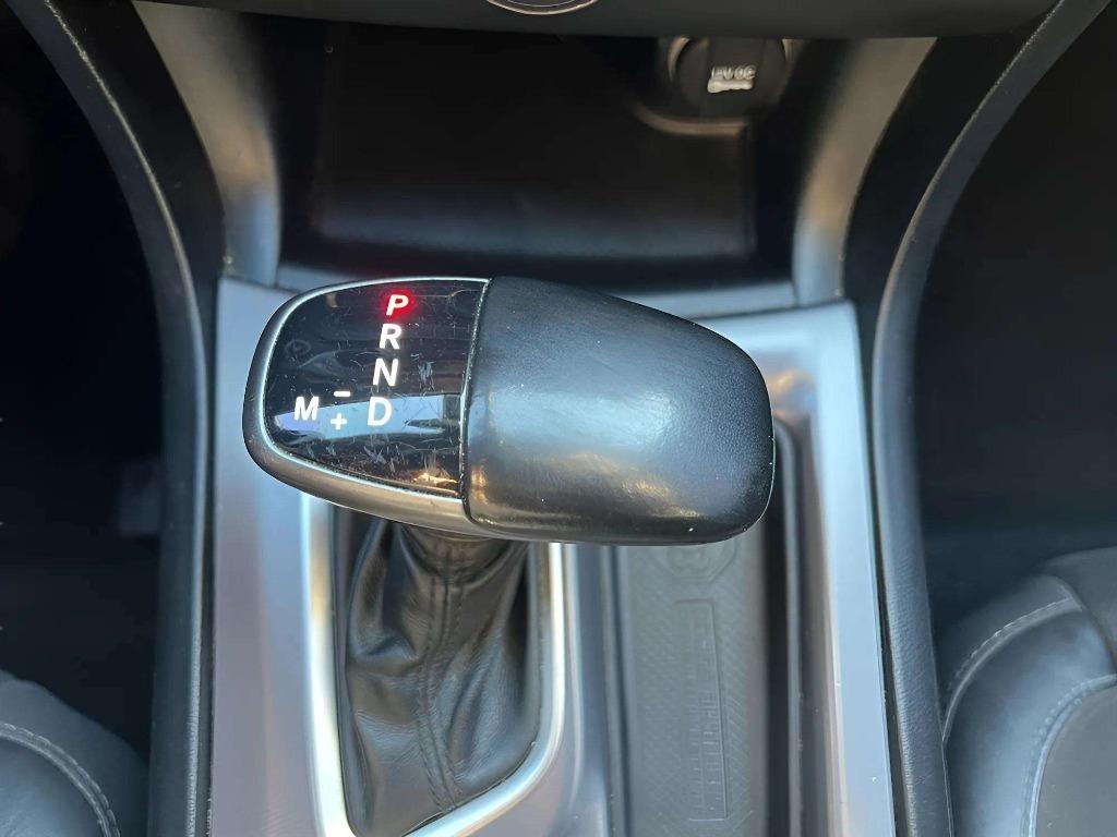 2020 Dodge Charger - $33,995
