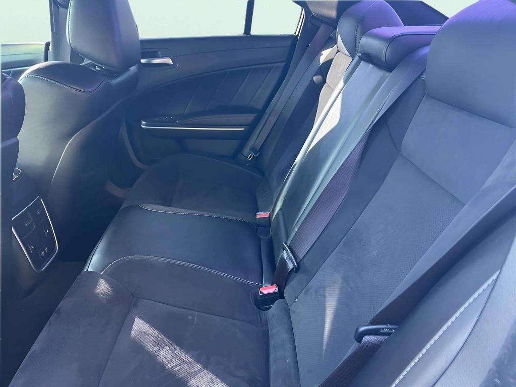 2020 Dodge Charger - $33,995