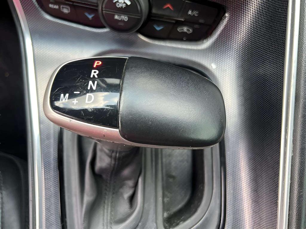 2020 Dodge Charger - $33,995