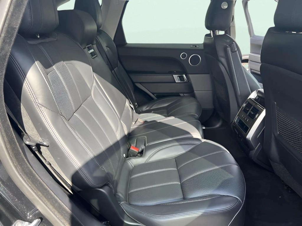 2016 Land Rover Range Rover Sport - $18,995