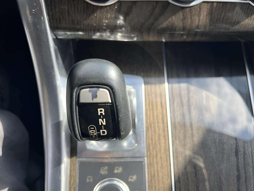 2016 Land Rover Range Rover Sport - $18,995