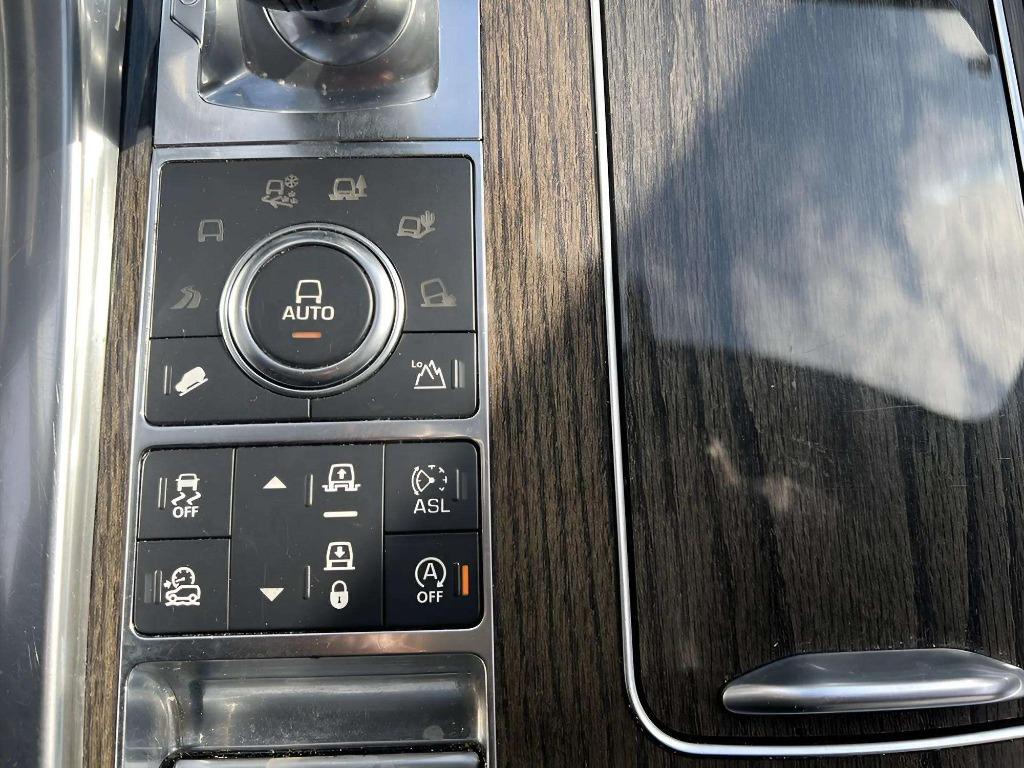2016 Land Rover Range Rover Sport - $18,995