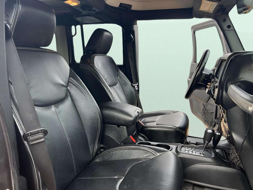 2016 Jeep Wrangler - $18,995