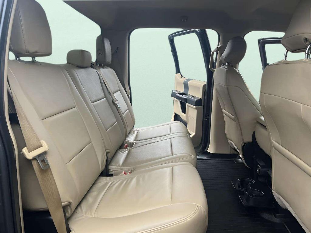 2017 Ford F-150 - $15,995