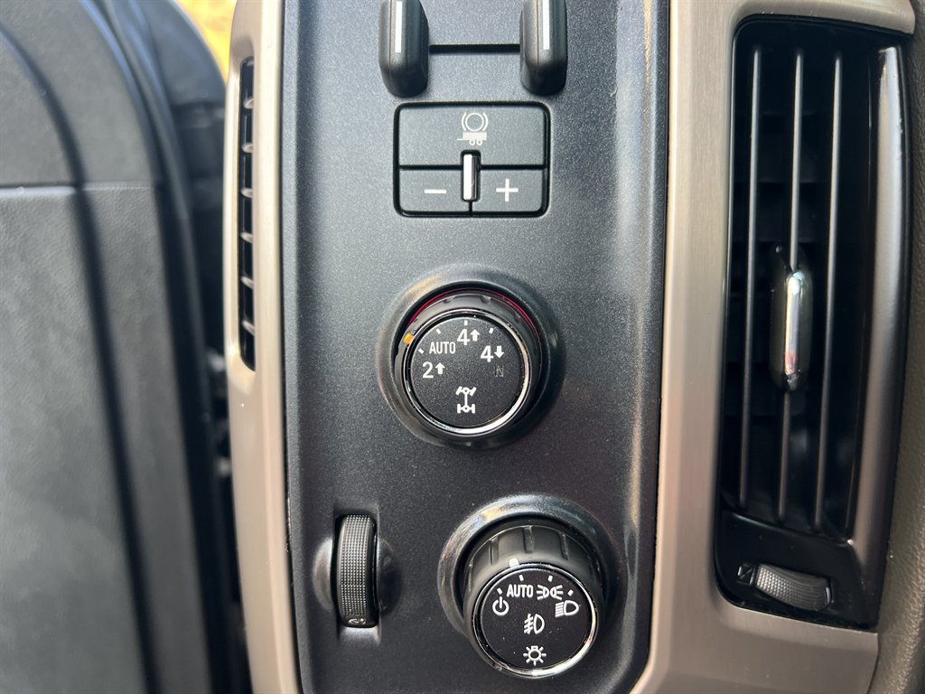 2016 GMC Sierra 1500 - $23,995