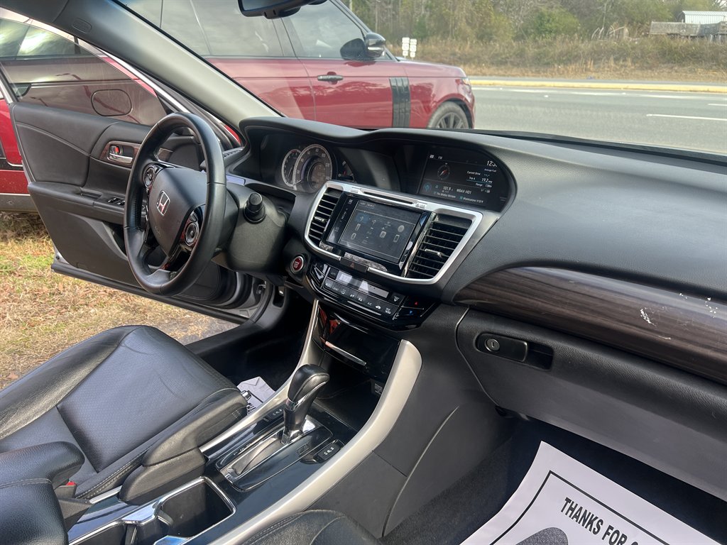 2017 Honda Accord - $14,995