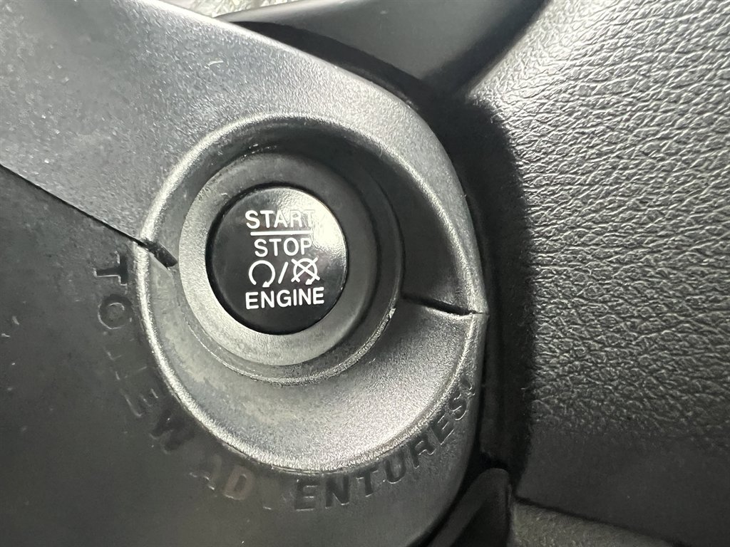 2016 Jeep Renegade - $9,995