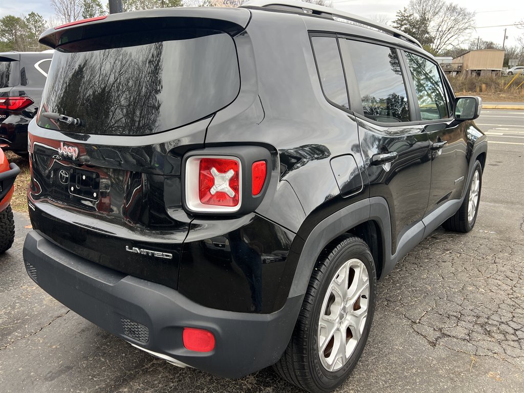 2016 Jeep Renegade - $9,995