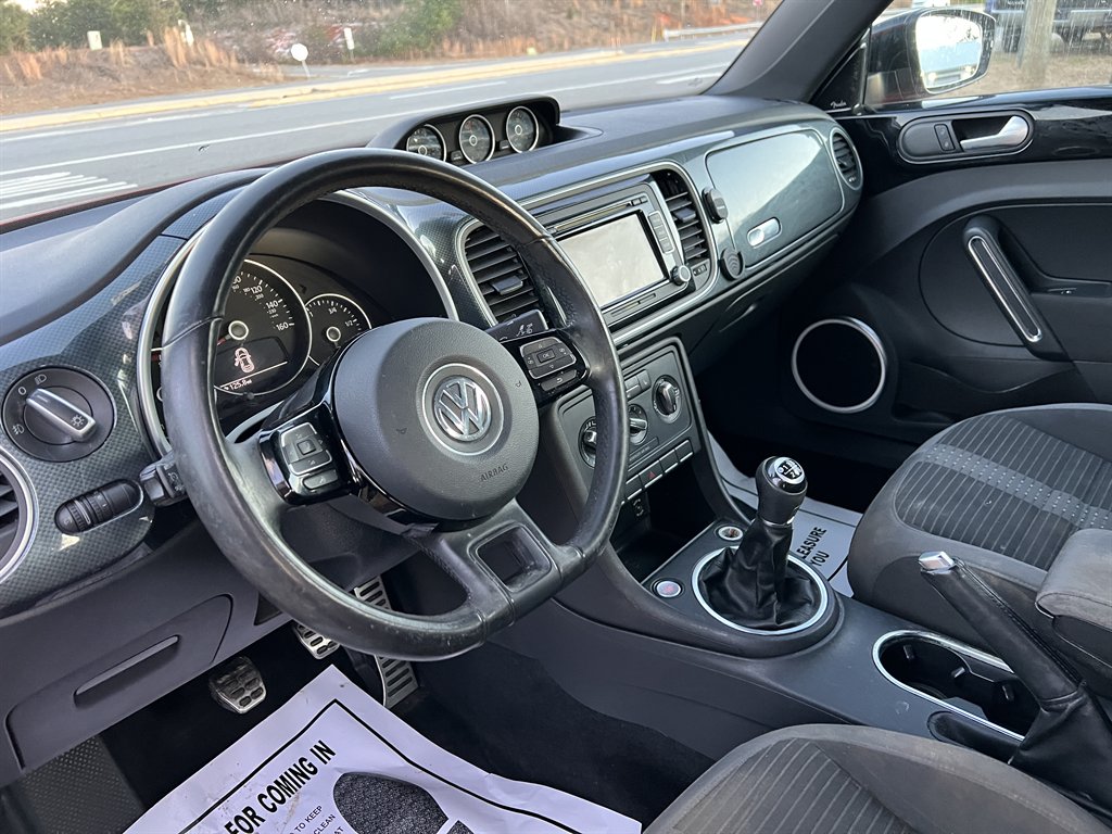 2012 Volkswagen Beetle - $10,995