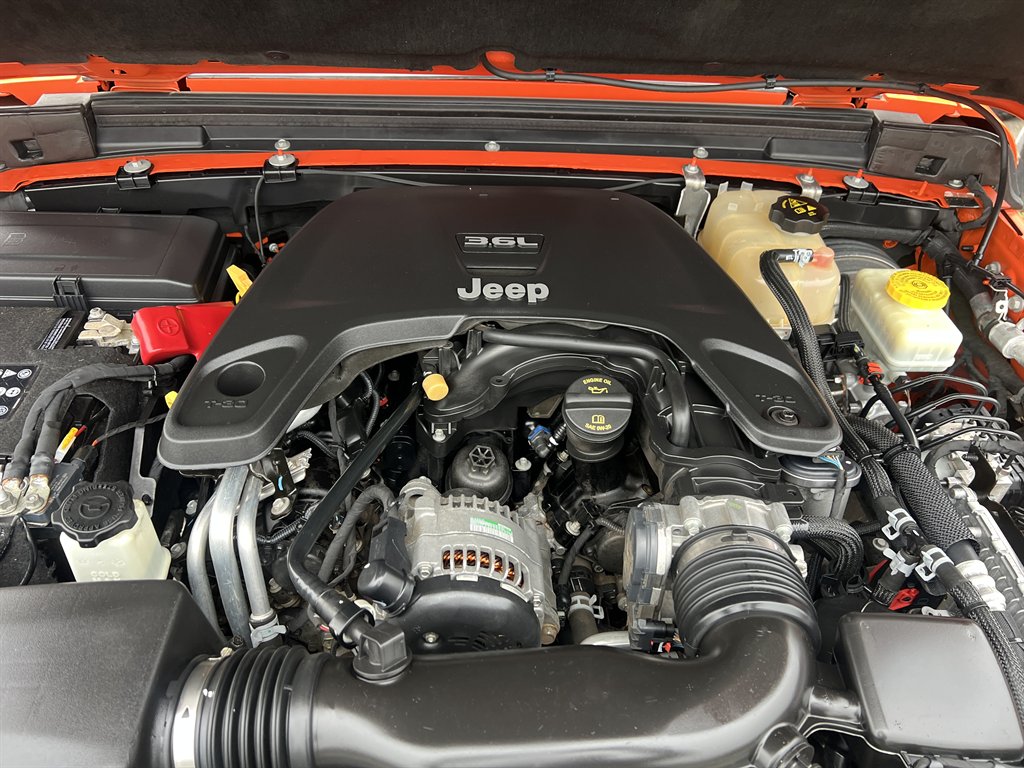 2019 Jeep Wrangler - $22,995