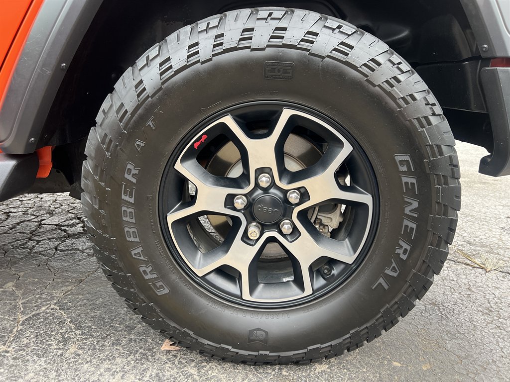 2019 Jeep Wrangler - $22,995