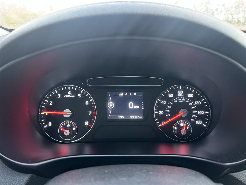 2018 Kia Sorento - $11,995