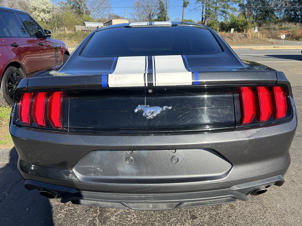 2018 Ford Mustang - $13,995