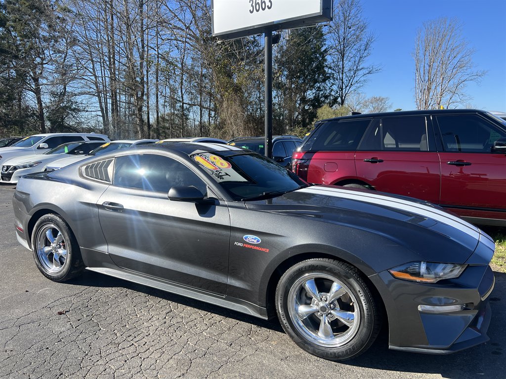 2018 Ford Mustang - $13,995