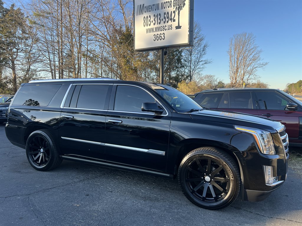 2015 Cadillac Escalade - $20,995