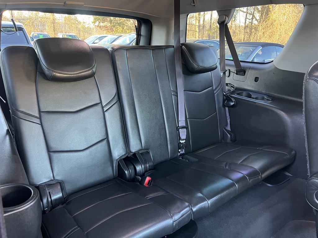 2015 Cadillac Escalade - $20,995