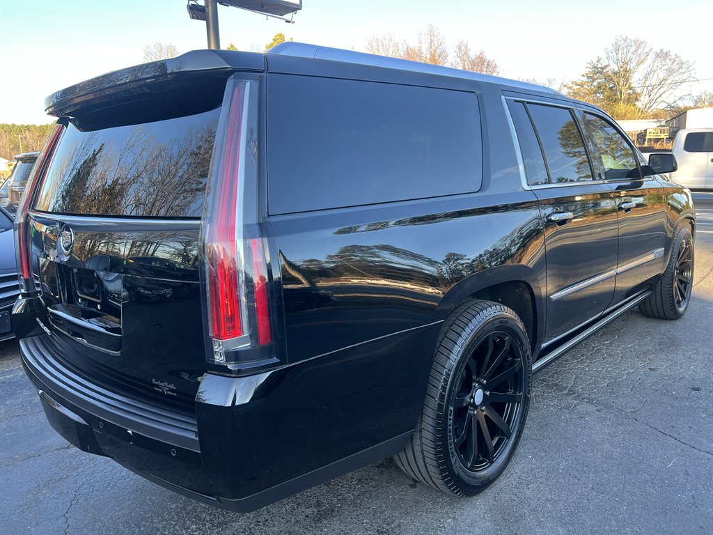 2015 Cadillac Escalade - $20,995