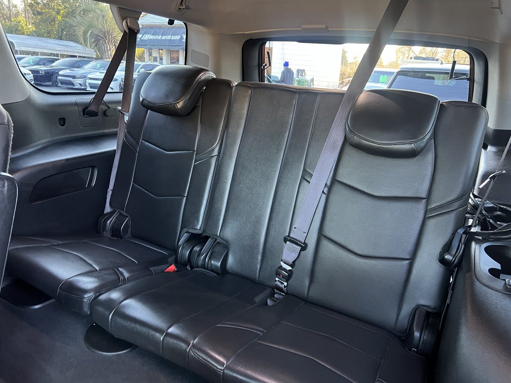 2015 Cadillac Escalade - $20,995