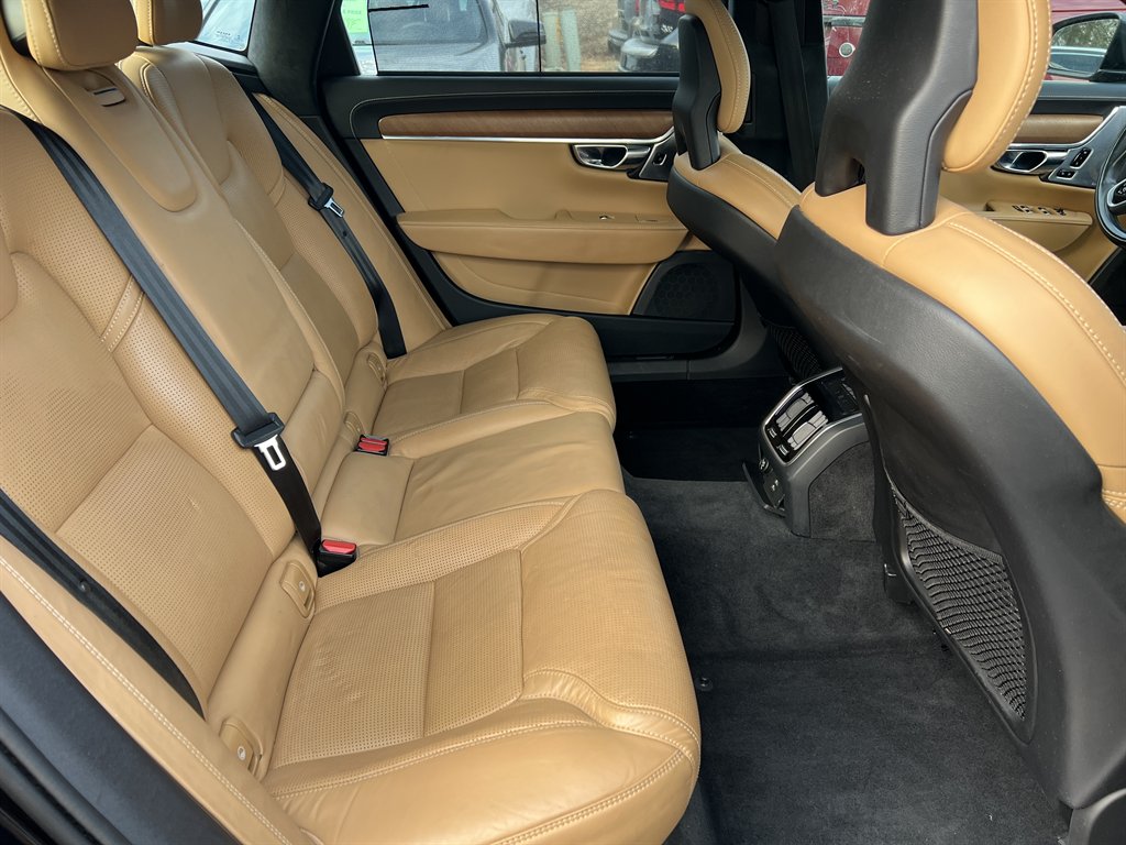 2018 Volvo S90 - $18,995