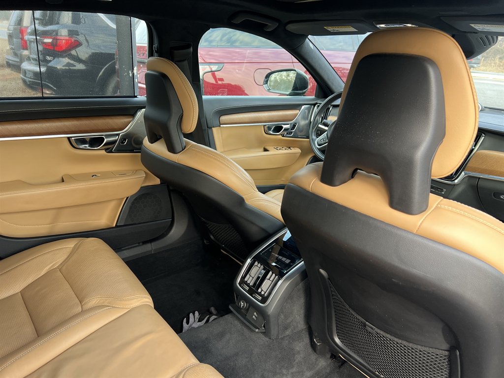 2018 Volvo S90 - $18,995