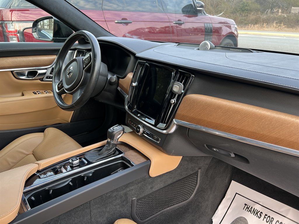 2018 Volvo S90 - $18,995