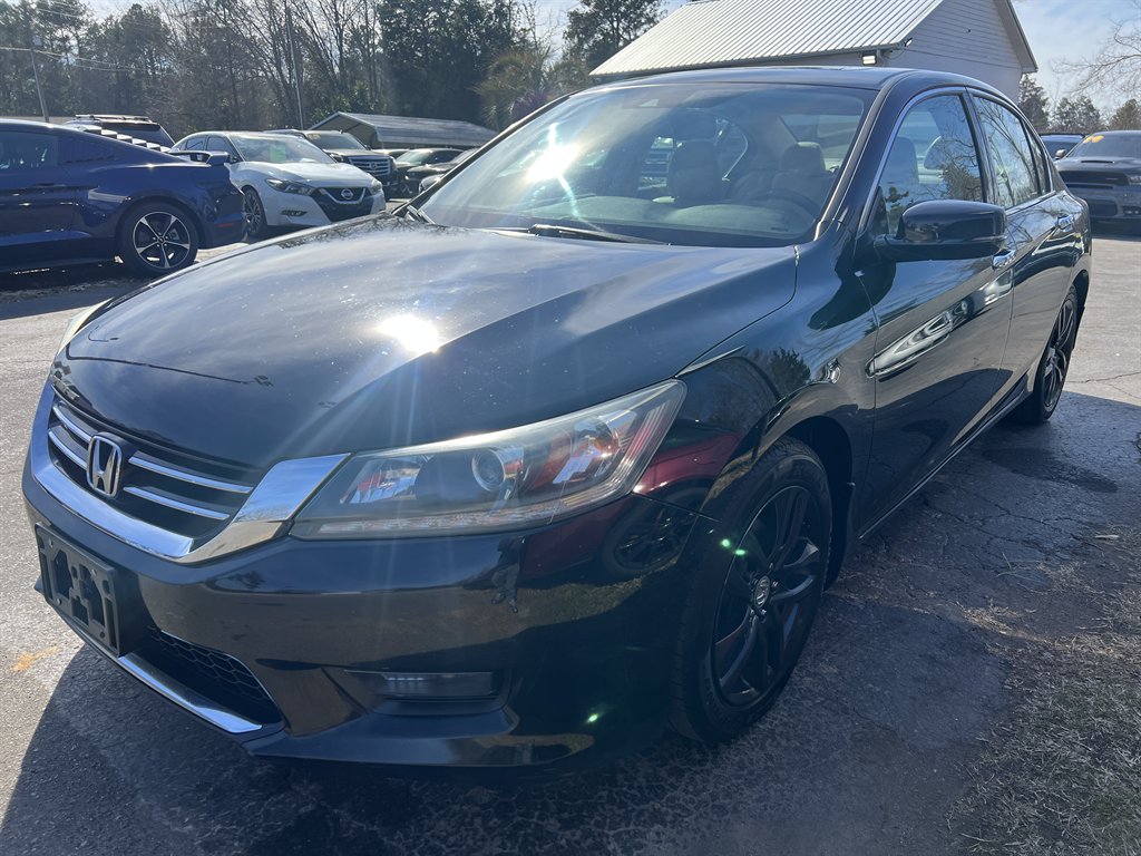 2015 Honda Accord - $14,200