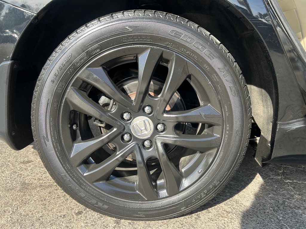 2015 Honda Accord - $14,200