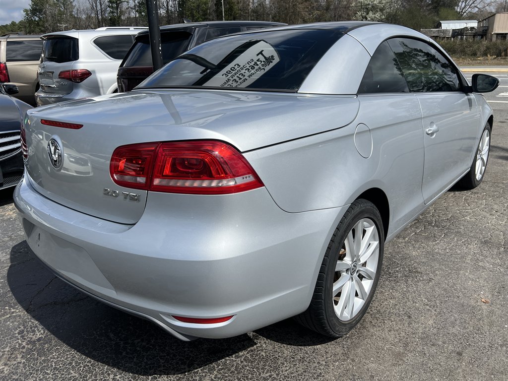 2012 Volkswagen Eos - $7,995