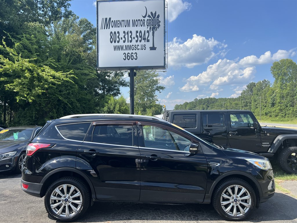 2017 Ford Escape - $10,995