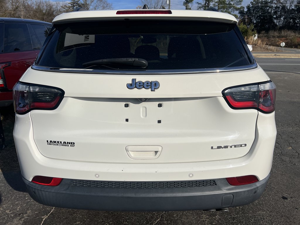 2018 Jeep Compass - $10,995