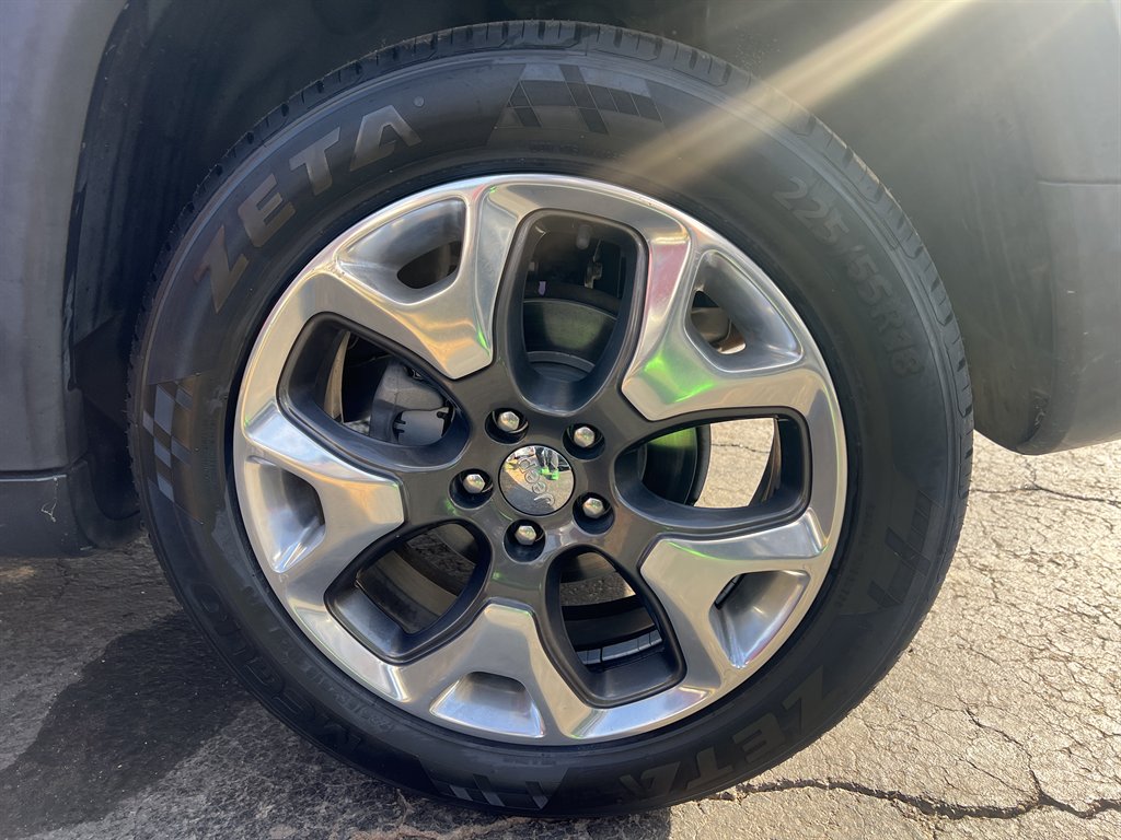 2018 Jeep Compass - $10,995