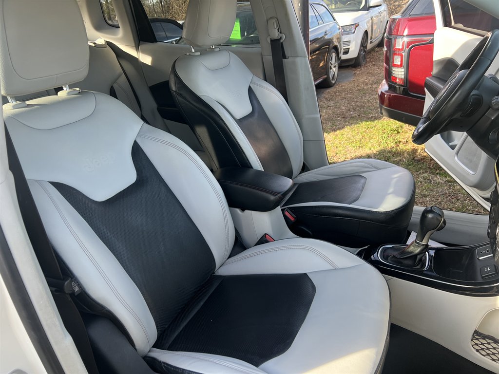 2018 Jeep Compass - $10,995