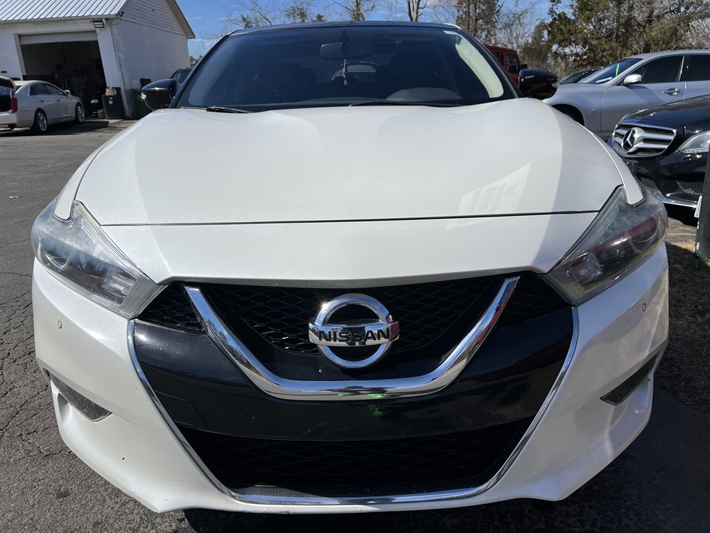 2018 Nissan Maxima - $18,995