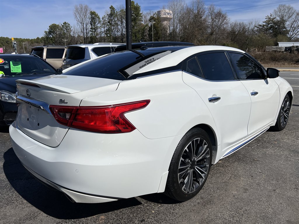 2018 Nissan Maxima - $18,995